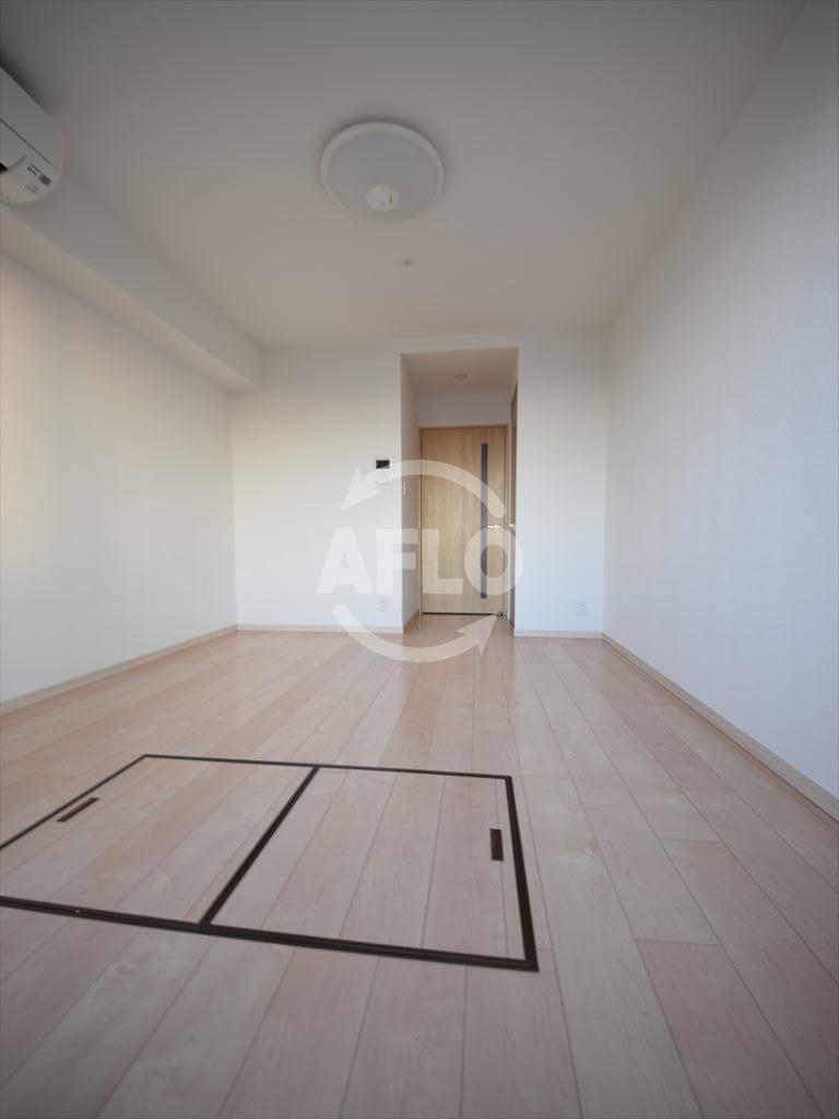 居室・リビング　スプランディッド難波II  洋室