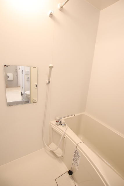 バス・シャワールーム　ゆったり浴室