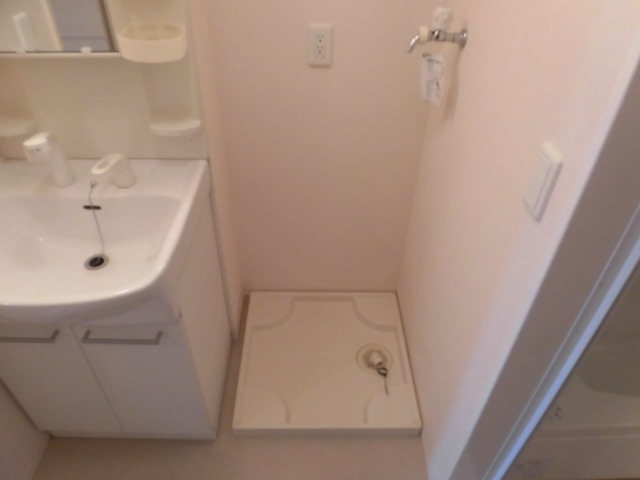 その他設備　室内に洗濯機が置けるのは便利ですね