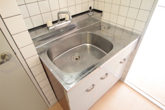 キッチン　※別号室の写真です