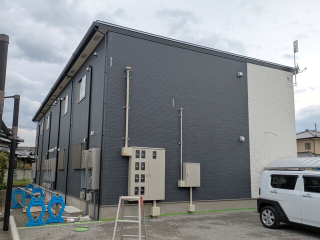 建物外観　建築中