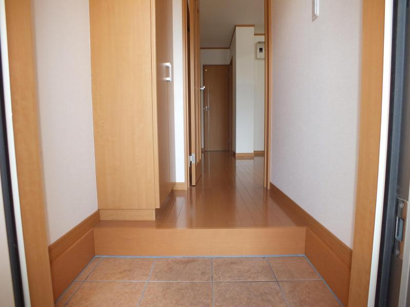 ●ルミエールの玄関写真