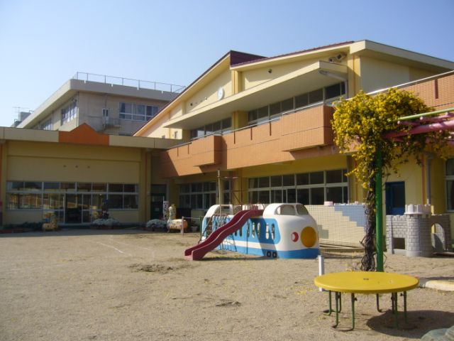 幼稚園・保育園　千里ヶ丘幼稚園（幼稚園・保育園）まで500m