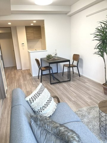 居室・リビング　モデルルーム写真