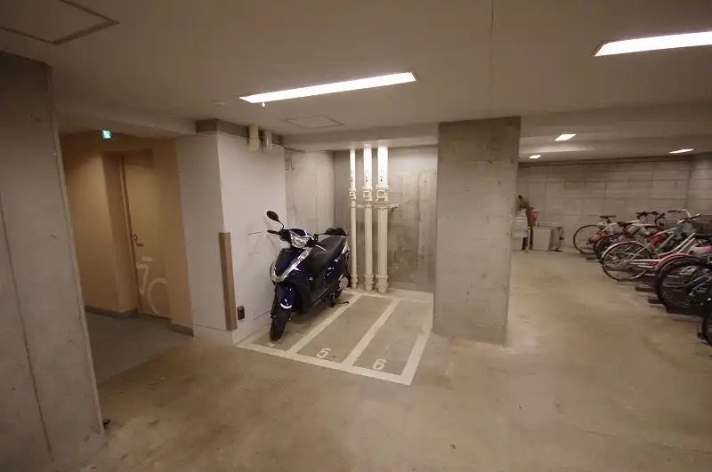 公園　東京都立代々木公園（公園）まで410m