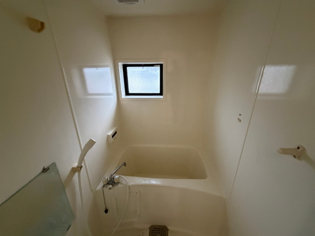 バス・シャワールーム　追いだき機能付きです。