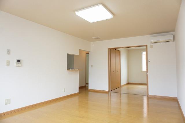 居室・リビング　リビング２