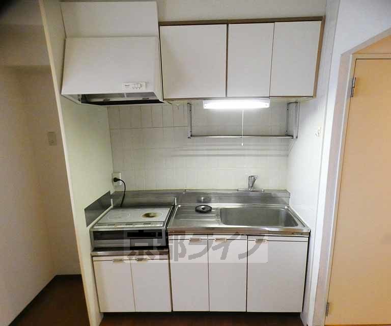 キッチン　十分なスペースを確保しています。