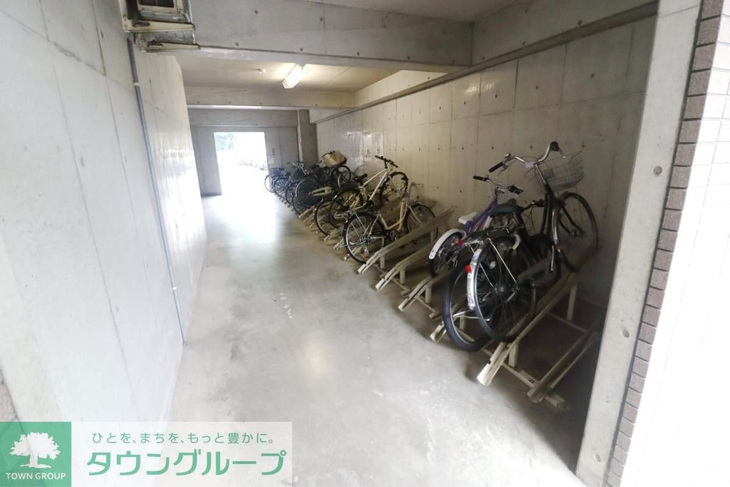 その他共有部分　駐車場