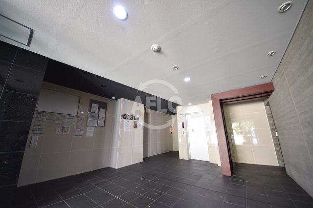 ロビー　グランパーク大阪WEST　ロビー