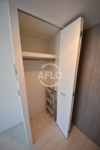 収納　グランパーク大阪WEST　クローゼット