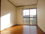 居室・リビング　居室1