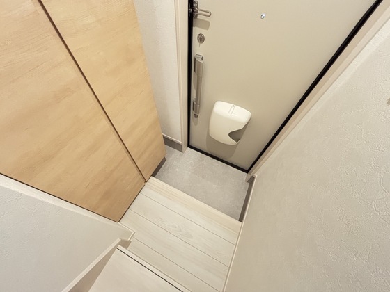 玄関　同仕様タイプ