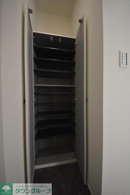 収納　★シューズボックス★