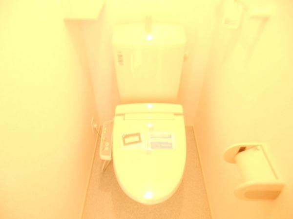 トイレ　ウォシュレット