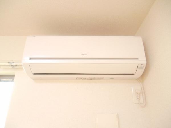 その他設備　エアコン付！