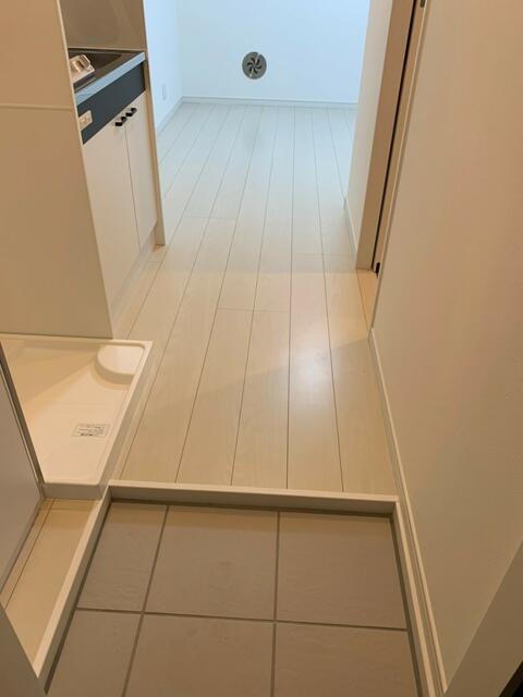 玄関　同建物別部屋参考