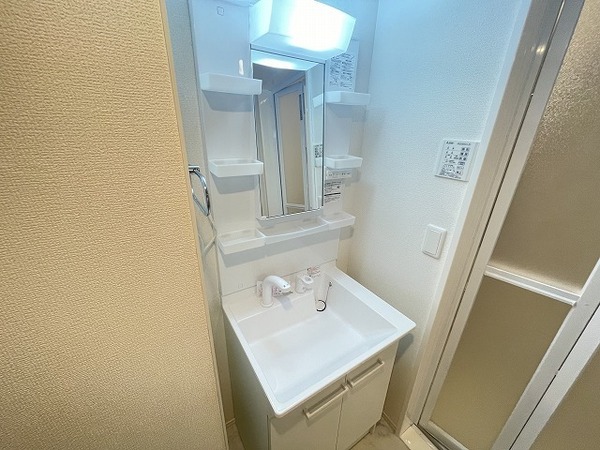 洗面設備　シャンプードレッサー！