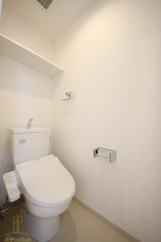 トイレ　プレジオ本町