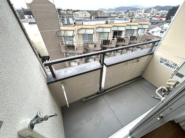 バルコニー　参考写真。