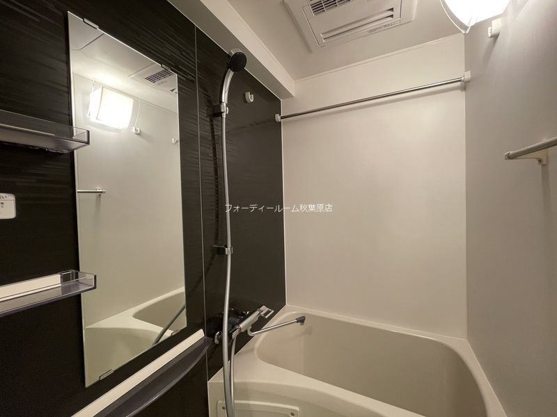 バス・シャワールーム　★《見学予約受付中》2017年築・分譲賃貸マンション★