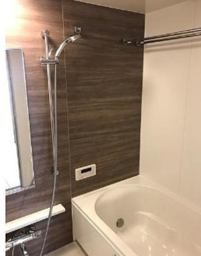 バス・シャワールーム　別部屋参考写真になります