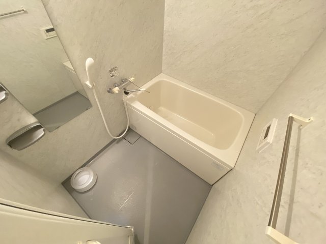 バス・シャワールーム　日々の暮らしに欠かせないお風呂です