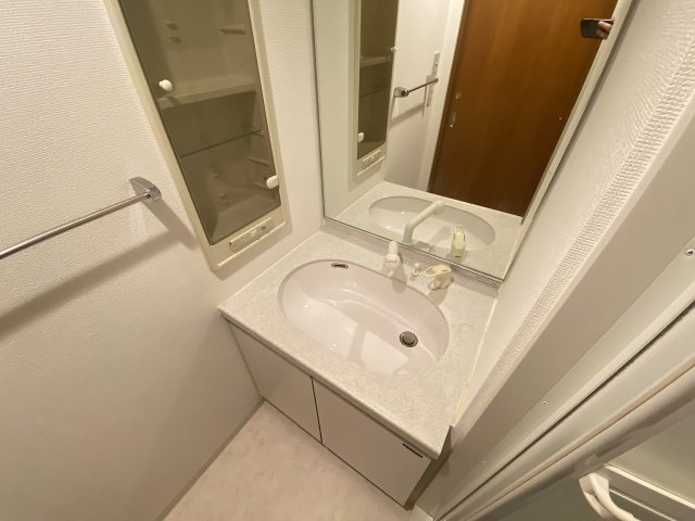 洗面設備　広い洗面スペース