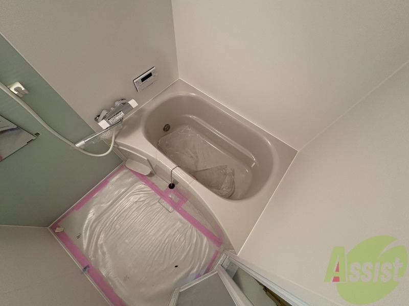 バス・シャワールーム　お風呂になります。一日の疲れを癒してくださいね。