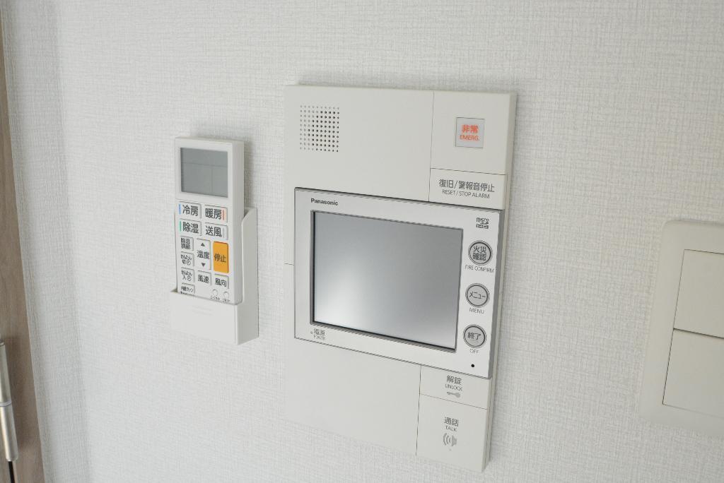 セキュリティ　カメラ付インターホン