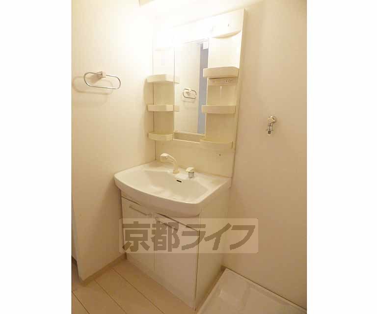 洗面設備　シャンプードレッサーです。