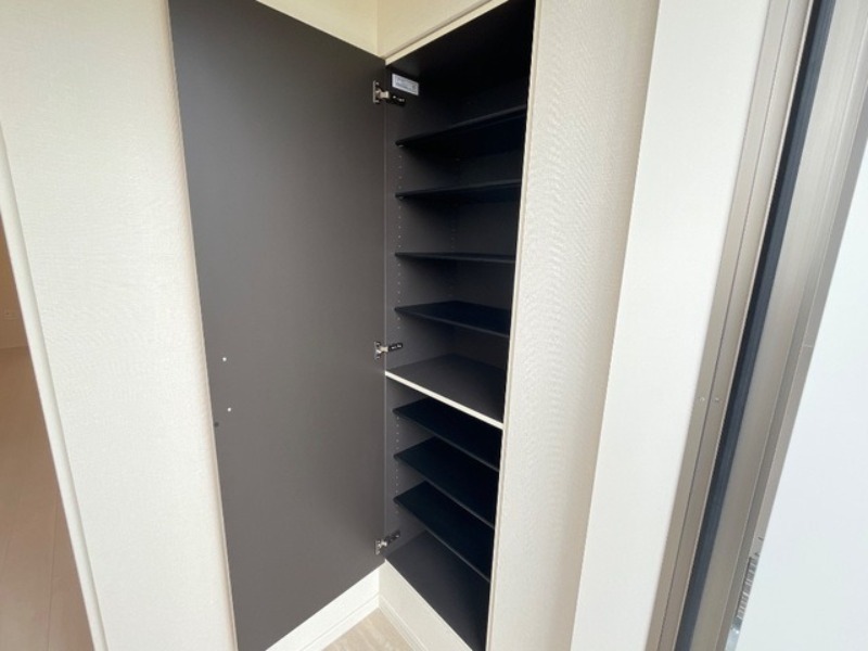 収納　図面と現状に相違がある場合には現状を優先