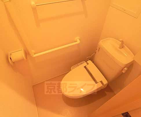 トイレ　ウォシュレット付トイレです。