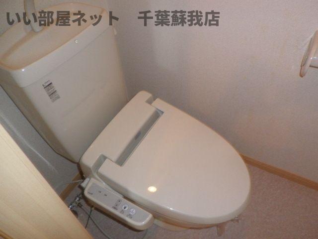 トイレ　落ち着いたトイレです