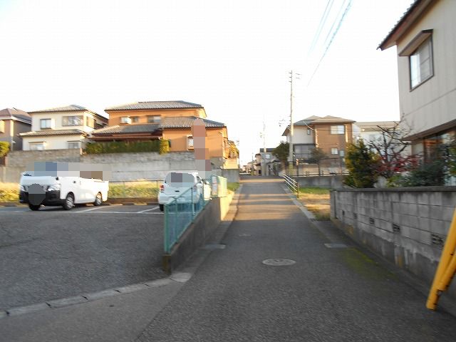 その他　側面道路（その他）まで0m