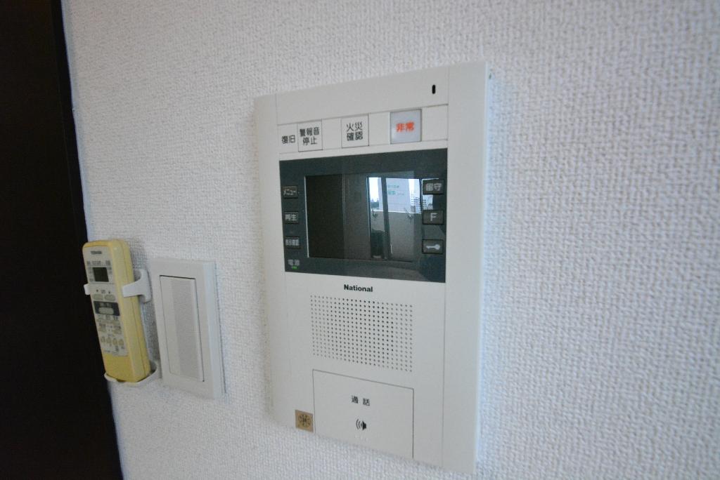 セキュリティ　カメラ付きインターホン