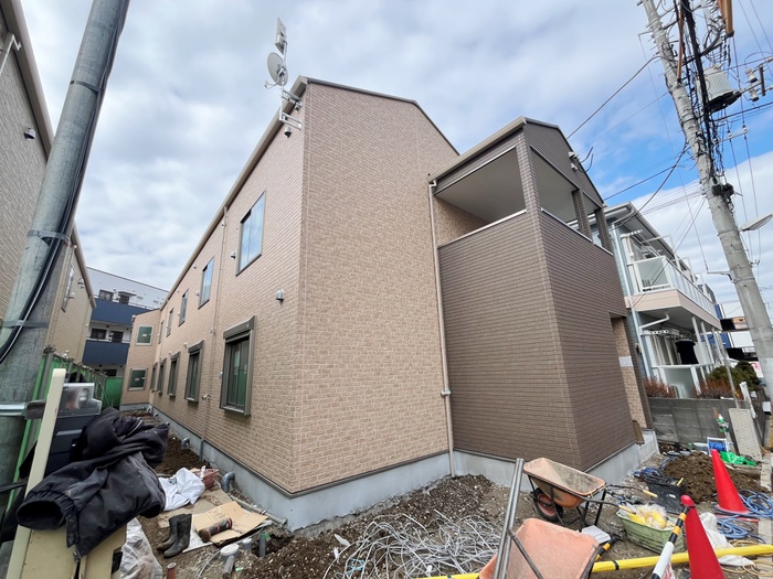 建物外観　建築中