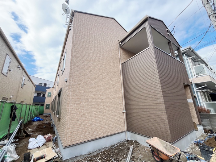 建物外観　建築中