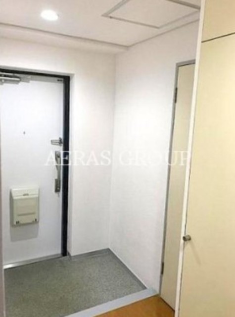 玄関　同仕様タイプ