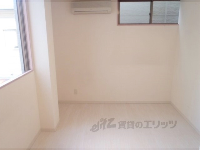 居室・リビング　居室