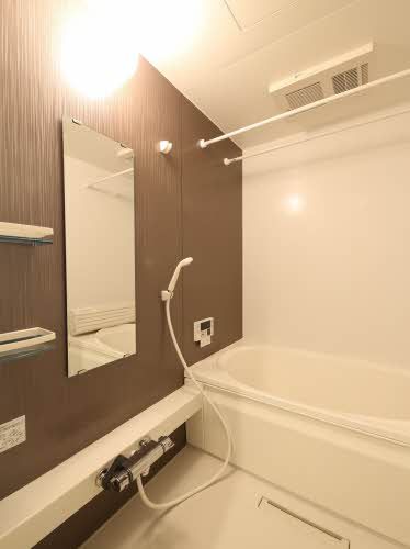 バス・シャワールーム　浴室