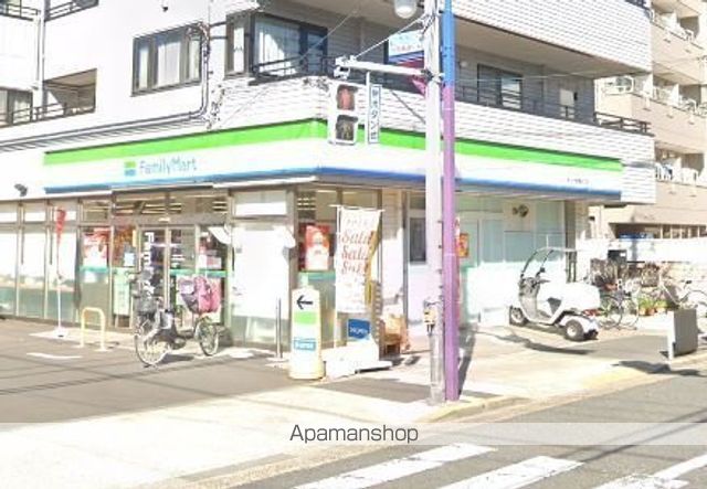 コンビニ　ファミリーマート（コンビニ）まで431m