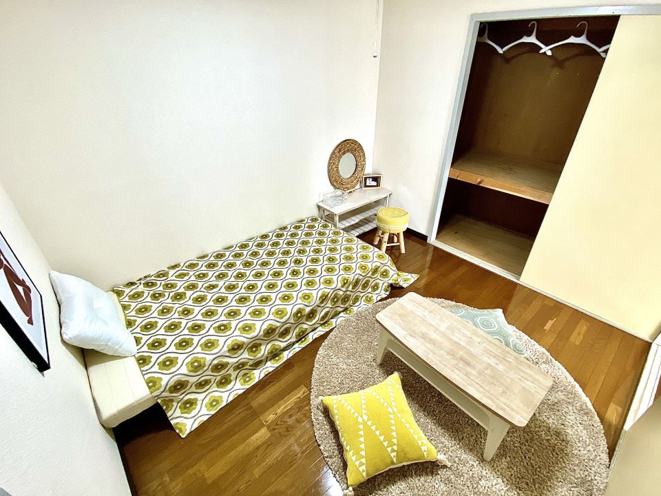 収納　３段のゆったり収納、たっぷり入ります