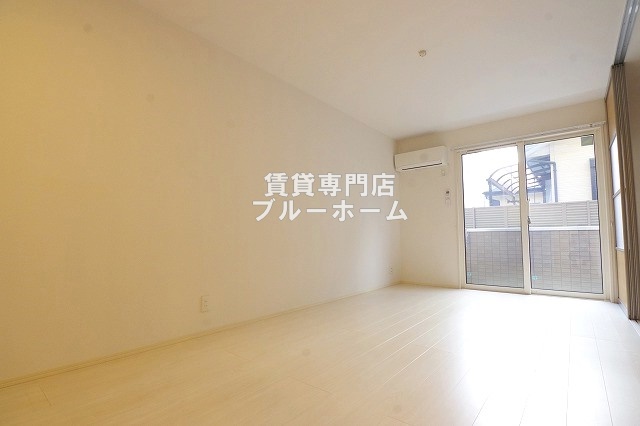 その他　リビング12帖以上！