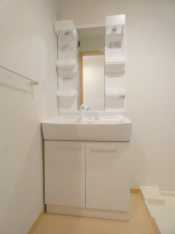 洗面設備　図面と現状に相違がある場合には現状を優先