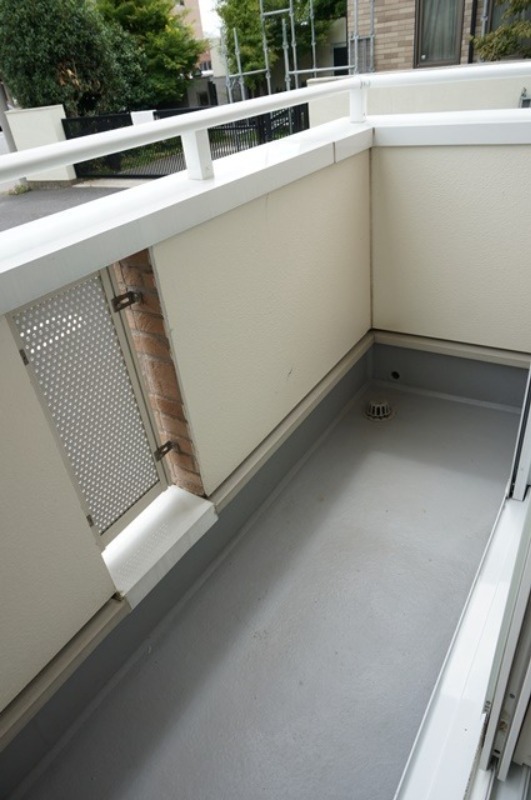 バルコニー　図面と現状に相違がある場合には現状を優先