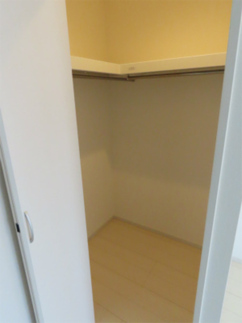 収納　ウォークインクローゼット