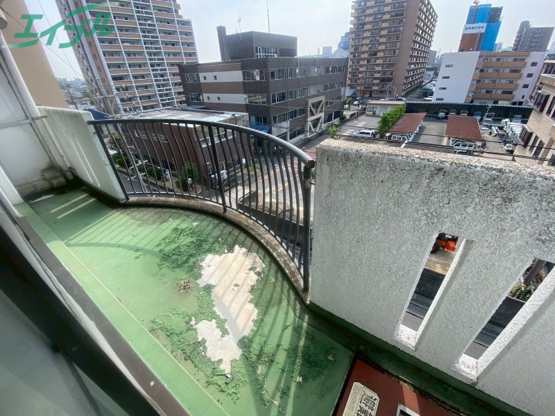 バルコニー　同型参考写真