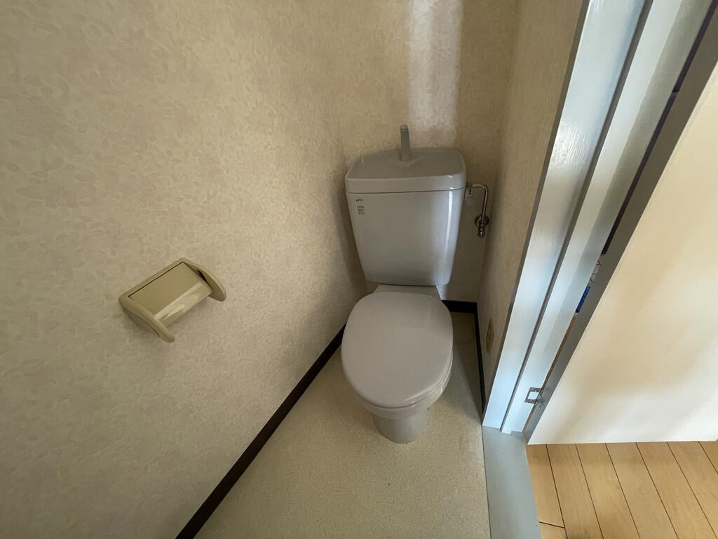 エクセレントクォーターのトイレ写真