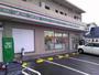 コンビニ　ローソンストア100楽園町店（コンビニ）まで180m
